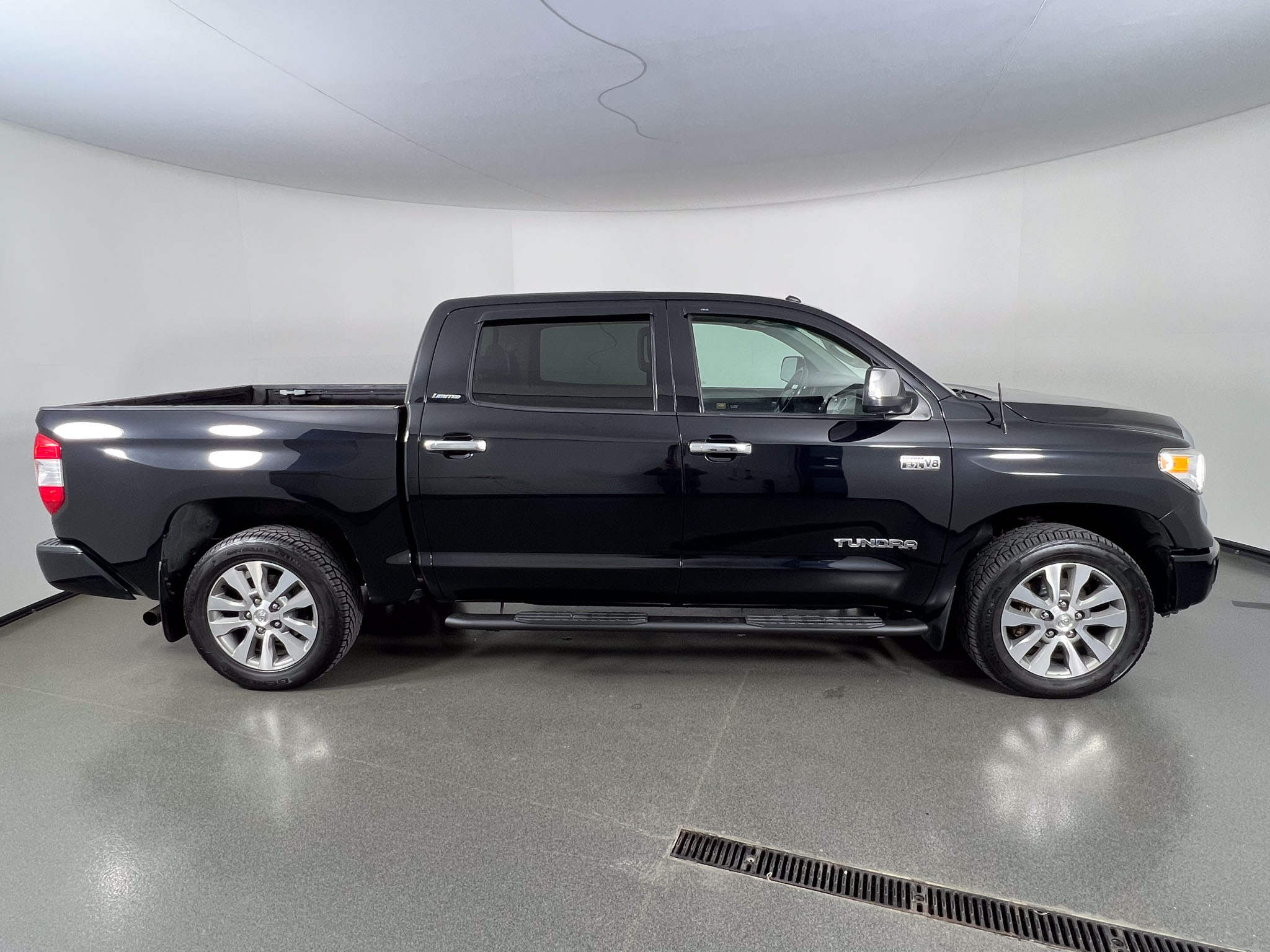 2017 Toyota Tundra Limited (#7211A)