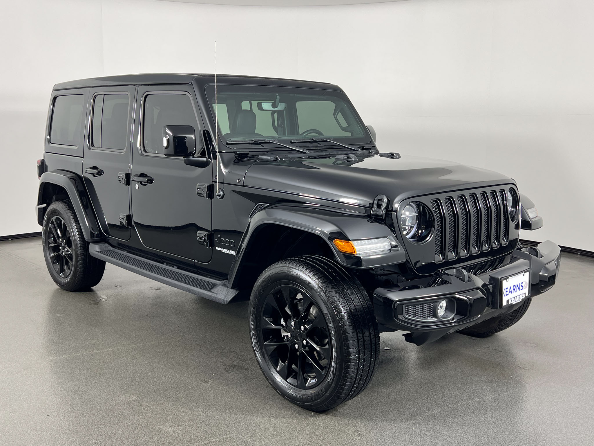 2022 Jeep Wrangler Unlimited Sahara High Altitude (#7695)