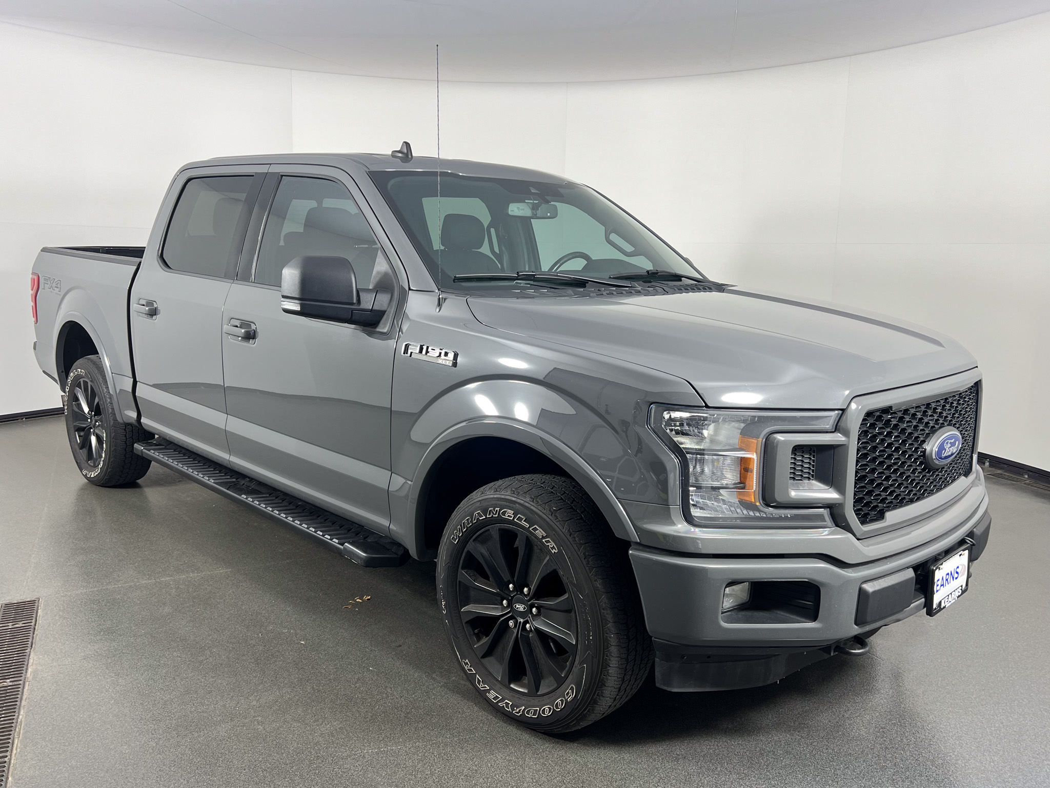 2020 Ford F-150 XLT (#8300)